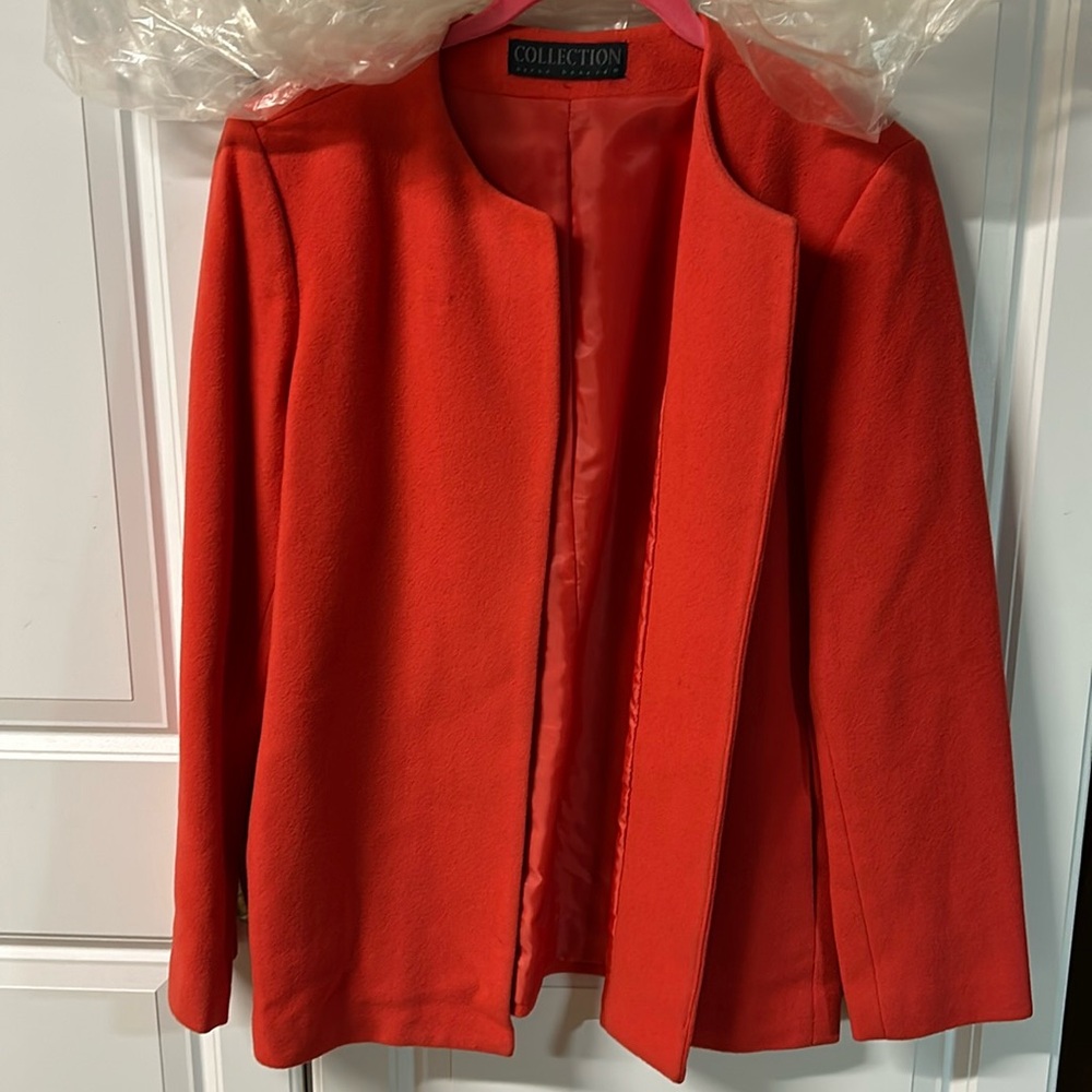 Open front orange blazer, 14/16 fully lined, with a Cashmere feel of wool. New